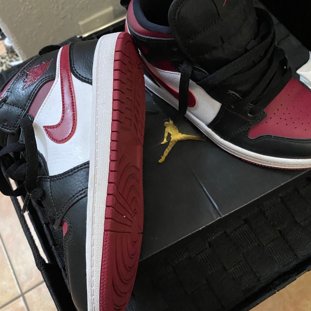 Jordan 1